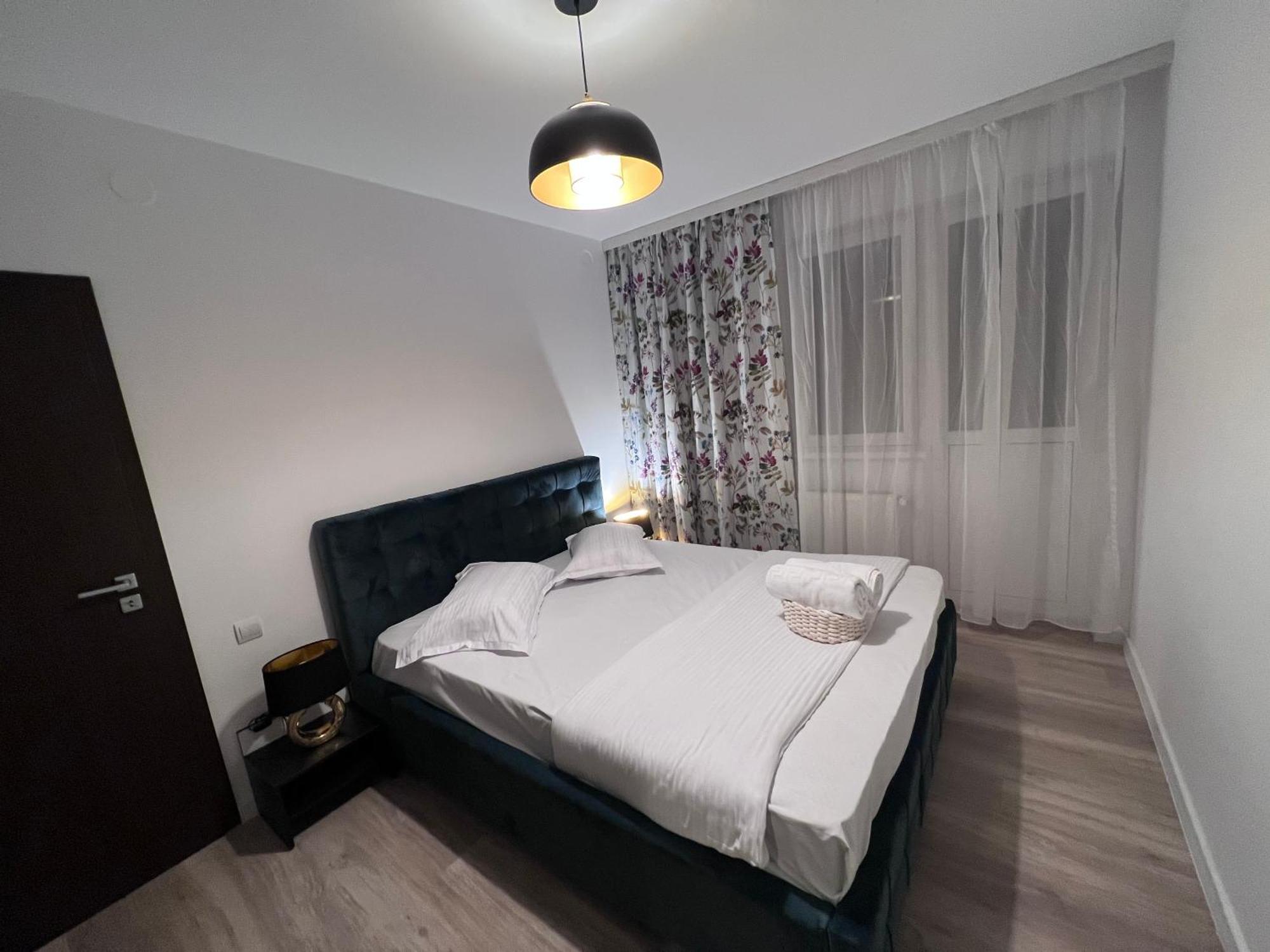 Helix Apartaments Sibiu Esterno foto