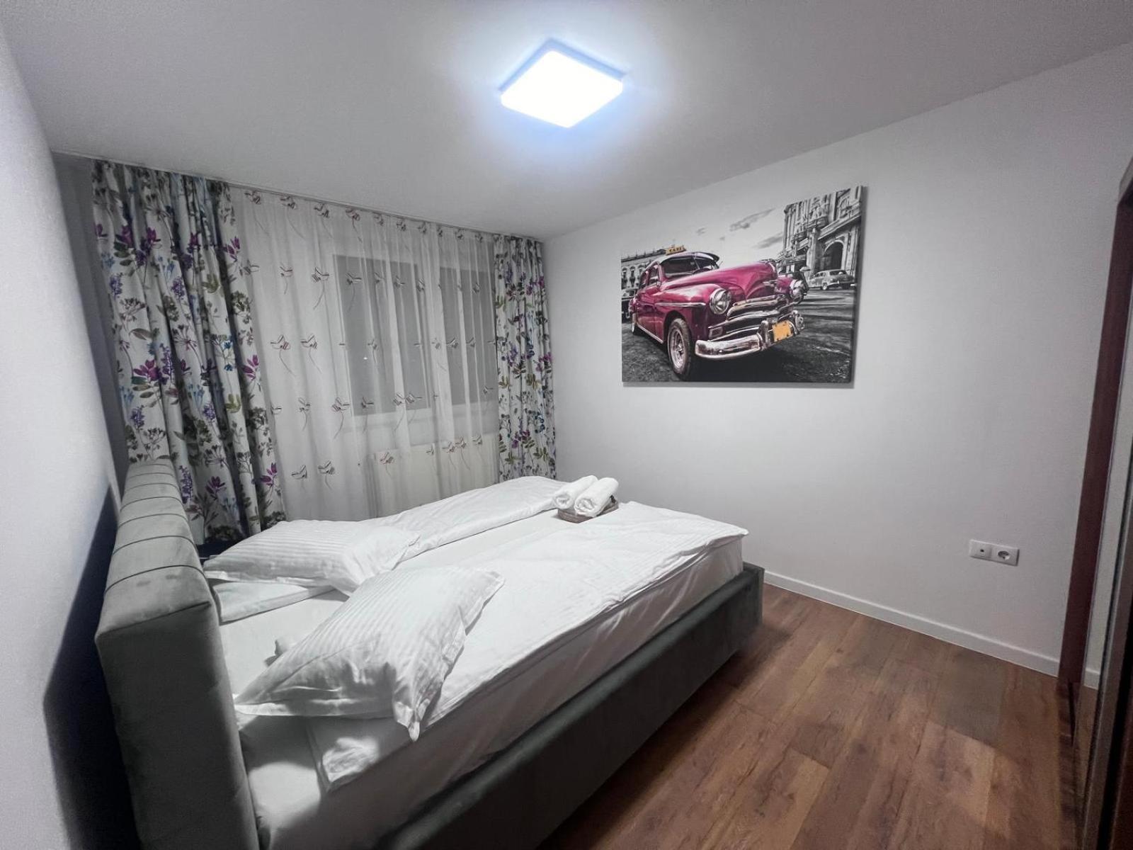 Helix Apartaments Sibiu Esterno foto